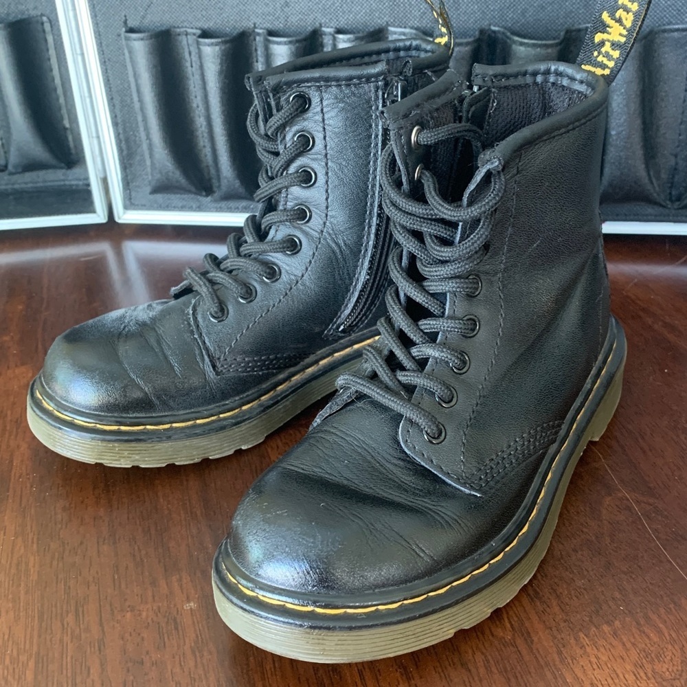 Dr. Martens 1460 Boot - Kids' Size US 12 UK 11 - Picture 3 of 12